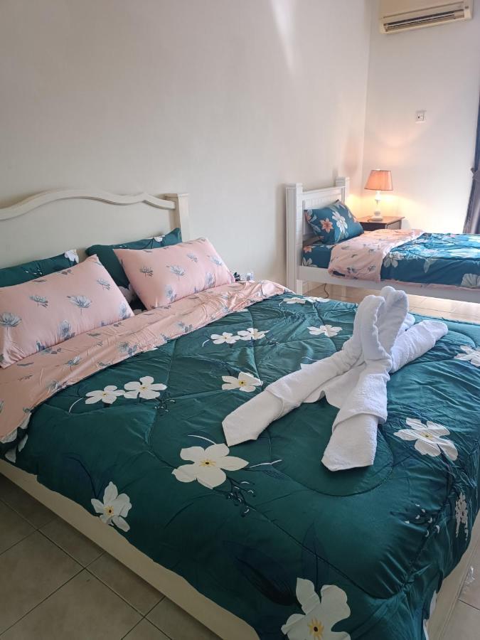 Sofea Inn Bukit Merah - Suria A7733 Kampong Selemat Екстериор снимка