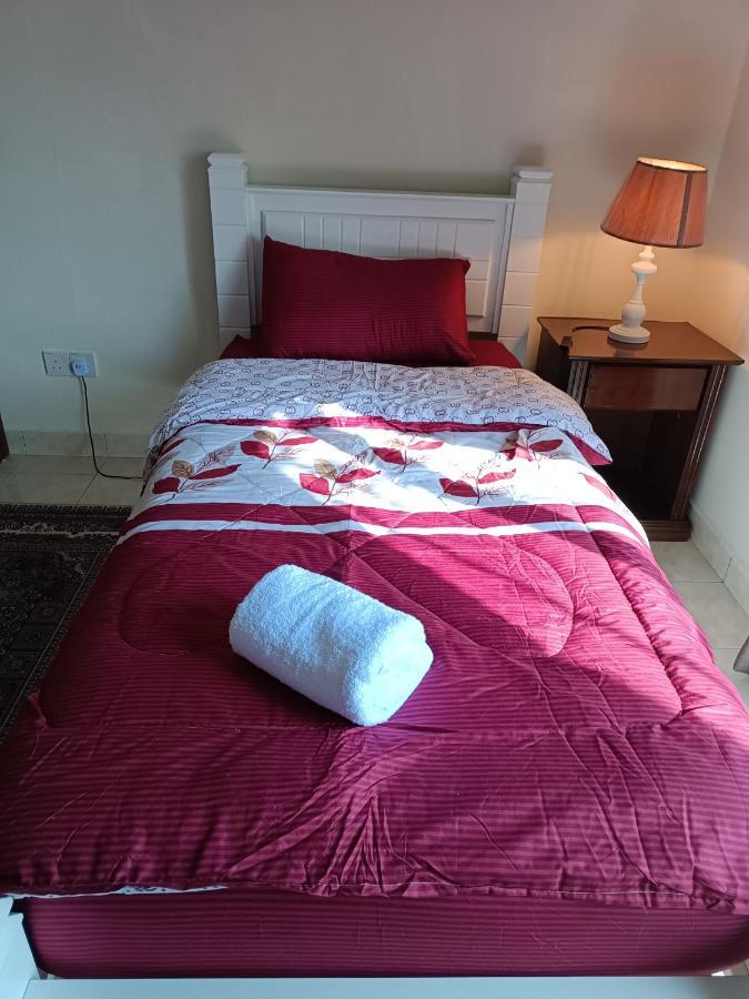 Sofea Inn Bukit Merah - Suria A7733 Kampong Selemat Екстериор снимка