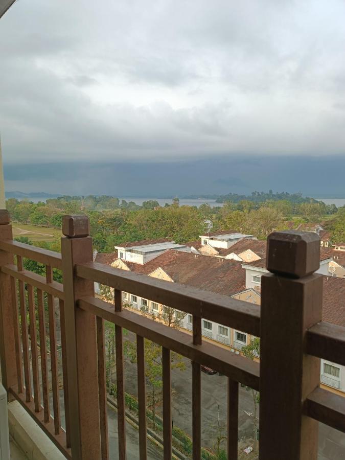 Sofea Inn Bukit Merah - Suria A7733 Kampong Selemat Екстериор снимка