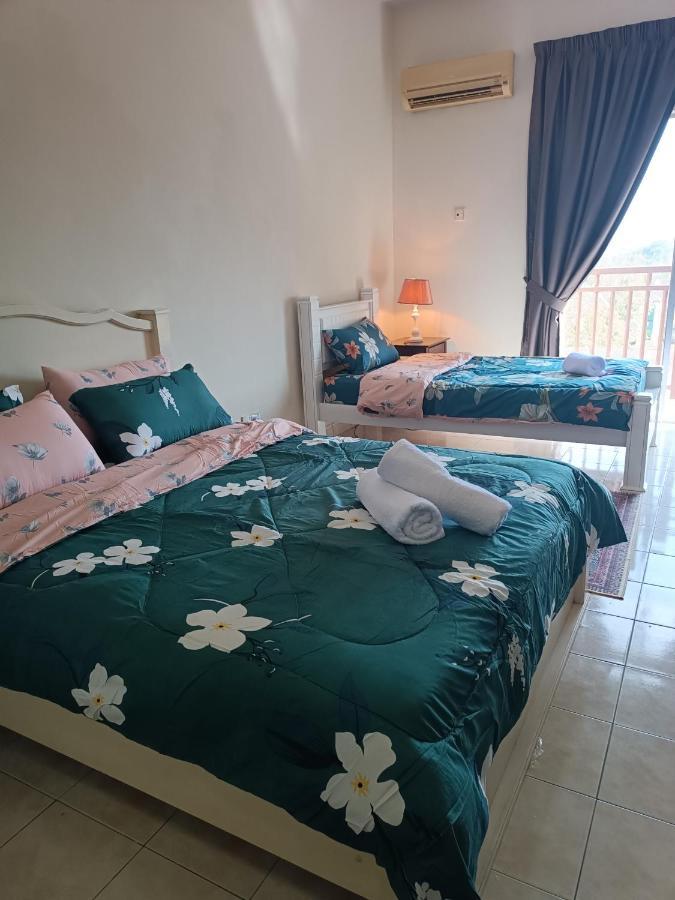 Sofea Inn Bukit Merah - Suria A7733 Kampong Selemat Екстериор снимка
