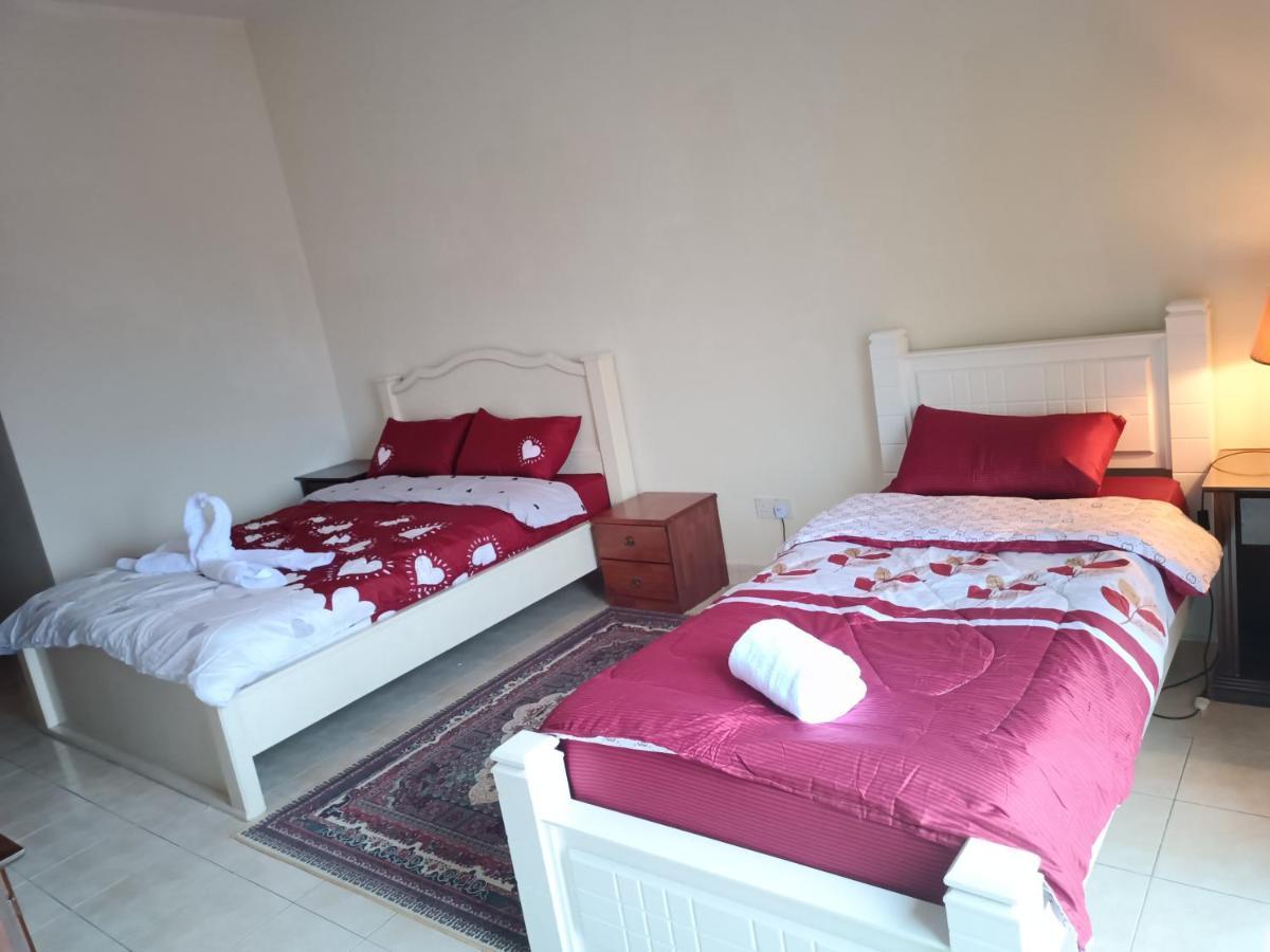 Sofea Inn Bukit Merah - Suria A7733 Kampong Selemat Екстериор снимка